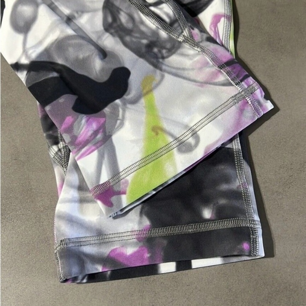 Lululemon: Throwback Print 27” Align - image 4